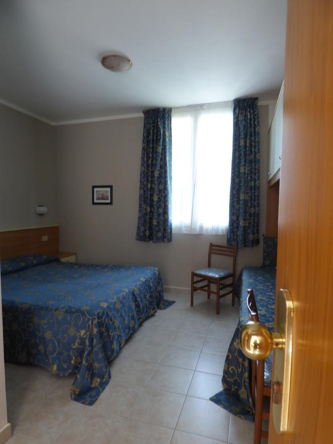 Hotel Turandot Торе дел Лаго Пучини Екстериор снимка